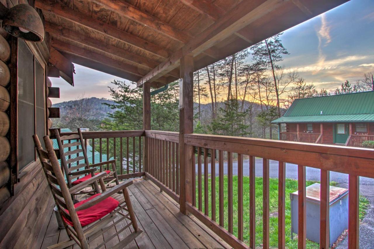 Pigeon Forge Cabin With Hot Tub And Mountain Views! Exteriér fotografie